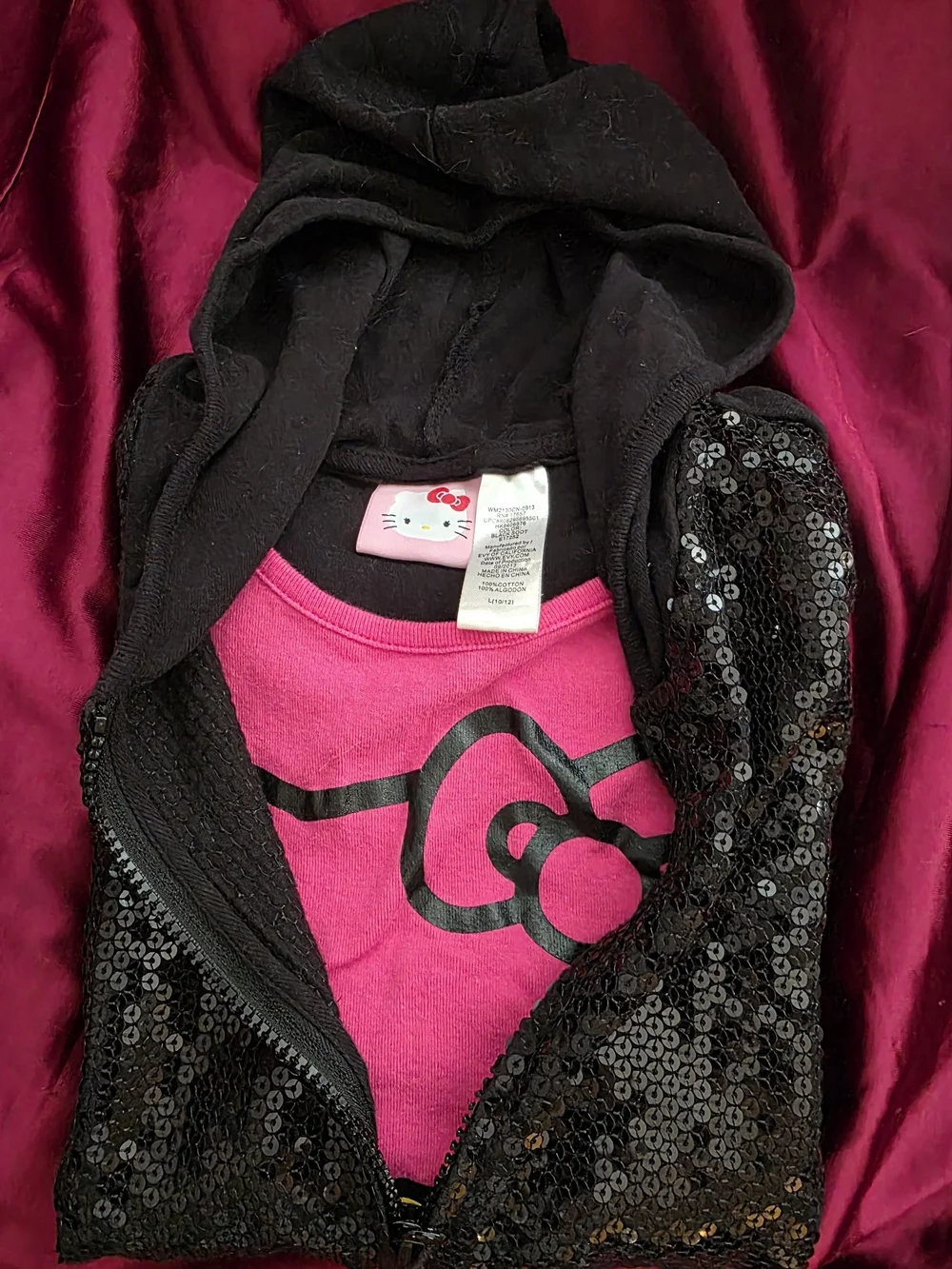 Hello Kitty Girls' 10-12 Pink & Black Sequin Hoodie